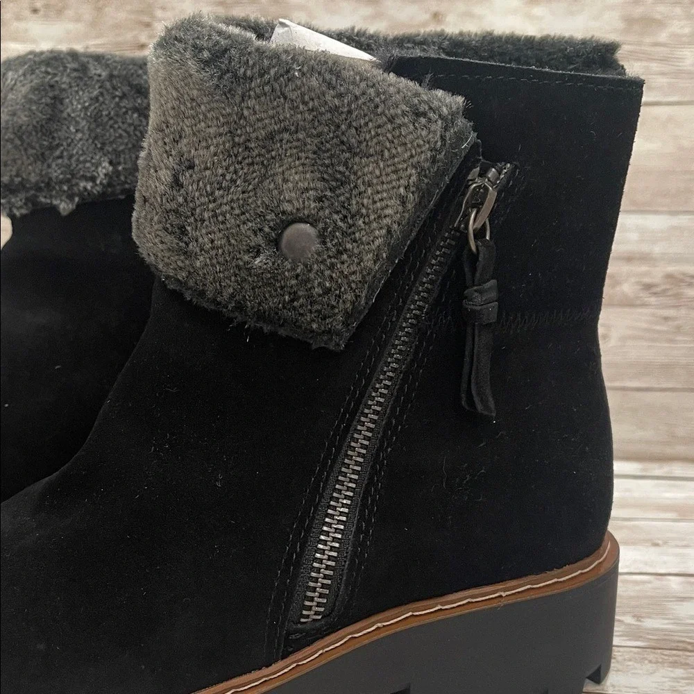 Baretraps Wyoming Womens Black Suede Water Resistant Faux Fur Lug Sole Boots